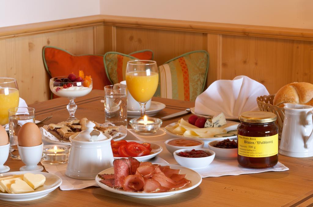 Hotel Laerchenhof Natur Зеефелд в Тирол Екстериор снимка