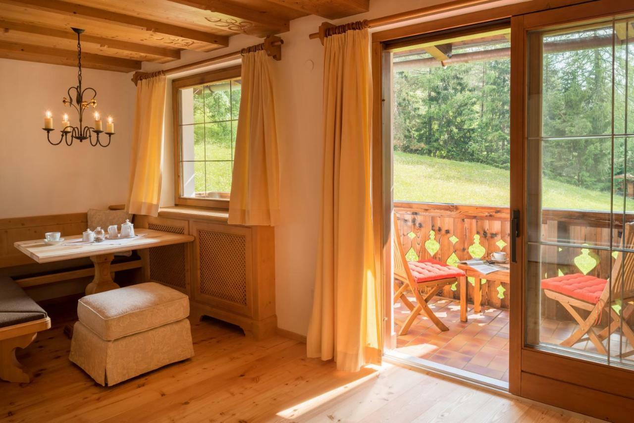 Hotel Laerchenhof Natur Зеефелд в Тирол Екстериор снимка