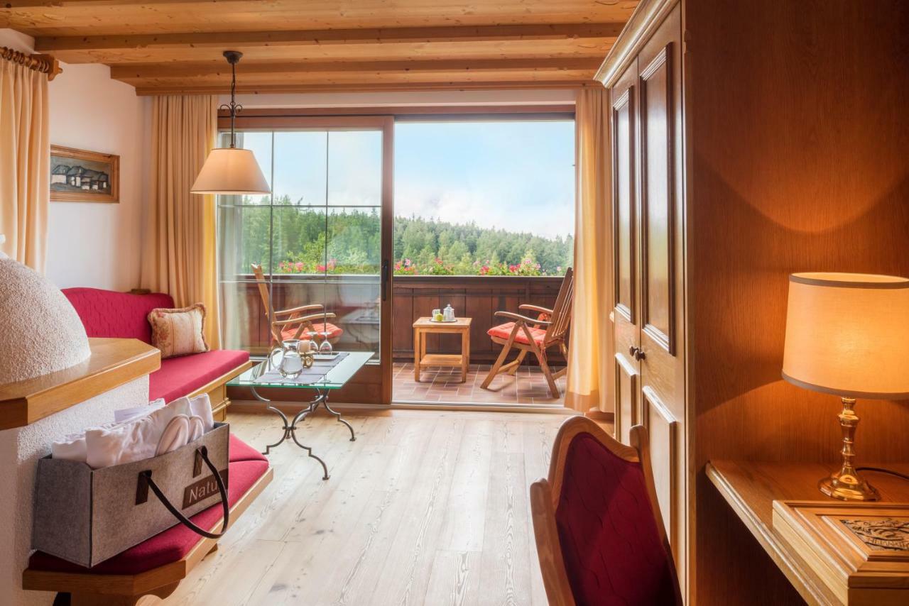 Hotel Laerchenhof Natur Зеефелд в Тирол Екстериор снимка